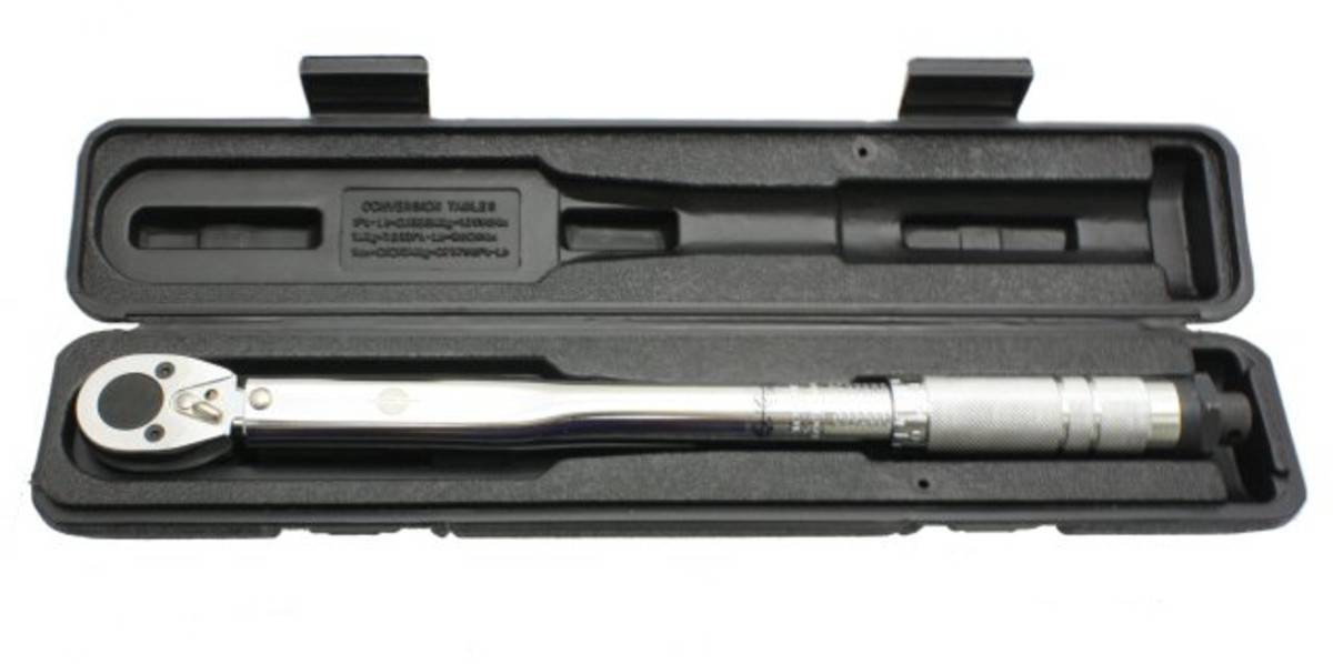 Universal Parts Torque Wrench